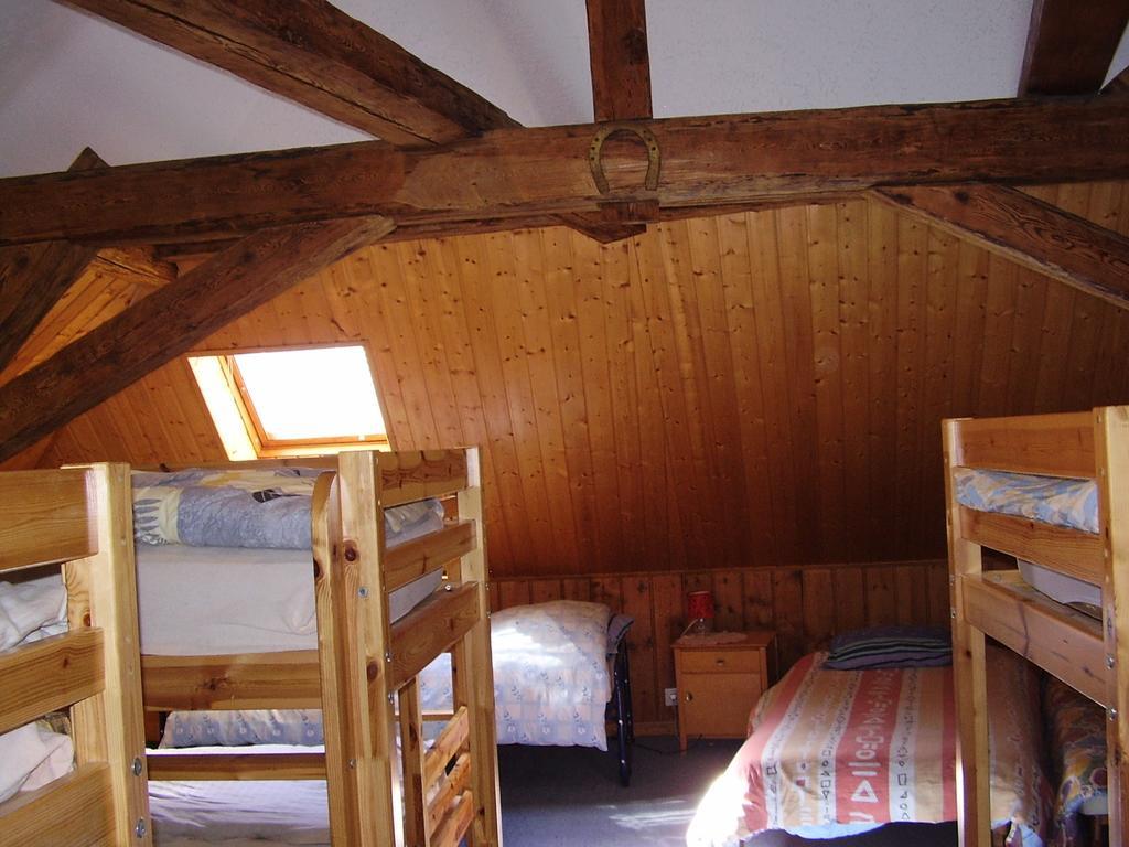 Les Alpes Hotel Finhaut Szoba fotó
