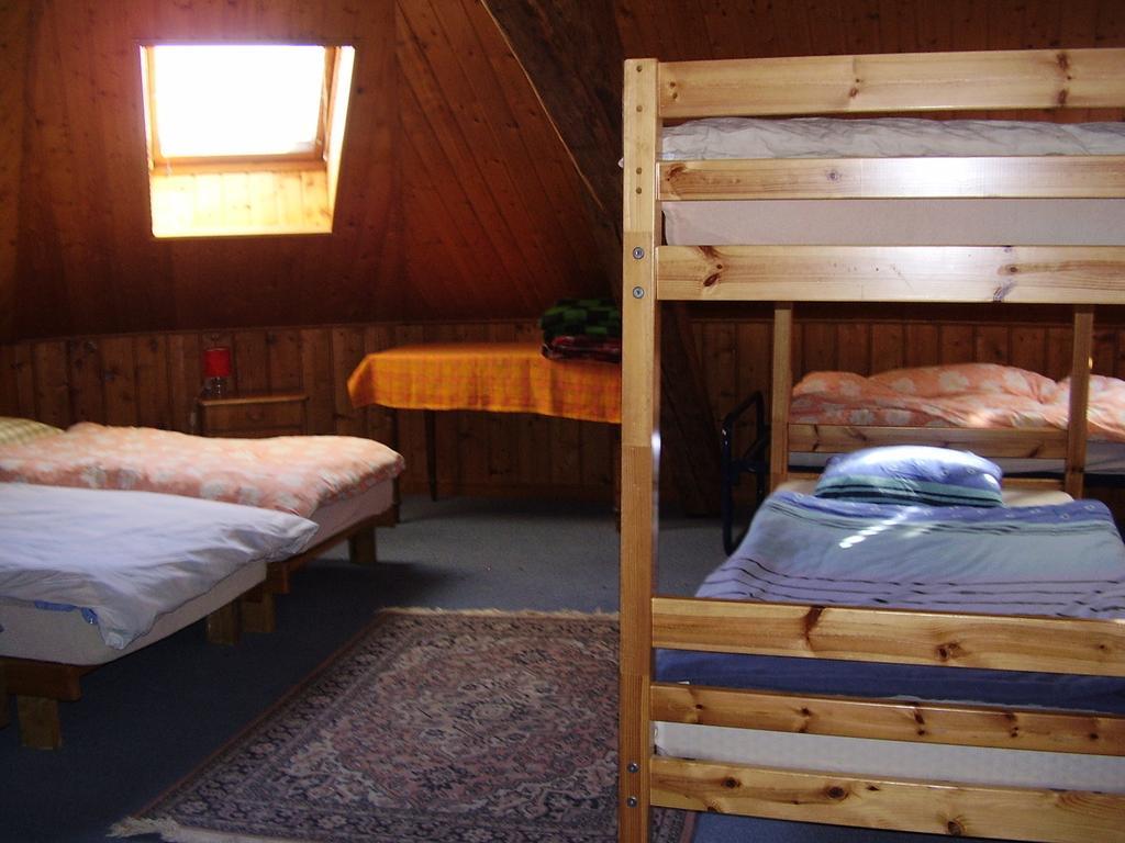Les Alpes Hotel Finhaut Szoba fotó